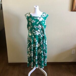 Jessica Howard Green Floral Midi Dress